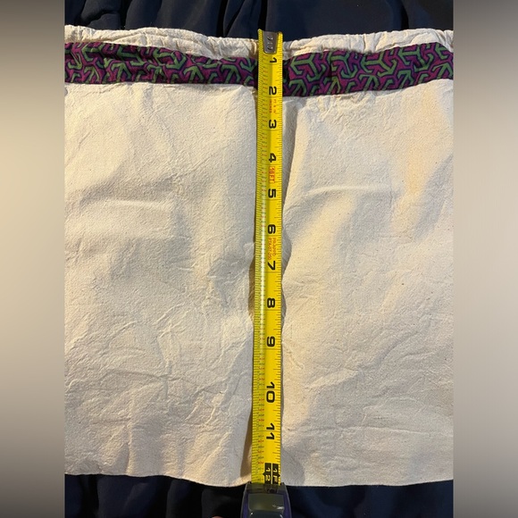 Tory Burch Drawstring Dust Bag With Iconic Tory Burch Logo - Picture 5 of 6